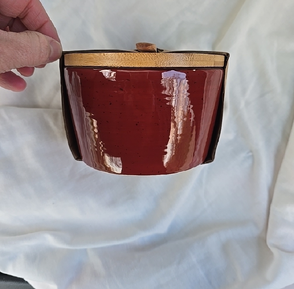 Serving Bowl With Trivet & Spoon Rustic Ceramic Bowl with Cabin Sketch - Picture 6 of 6